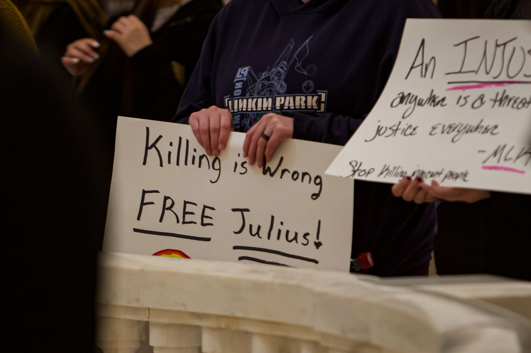Julius Jones supporters